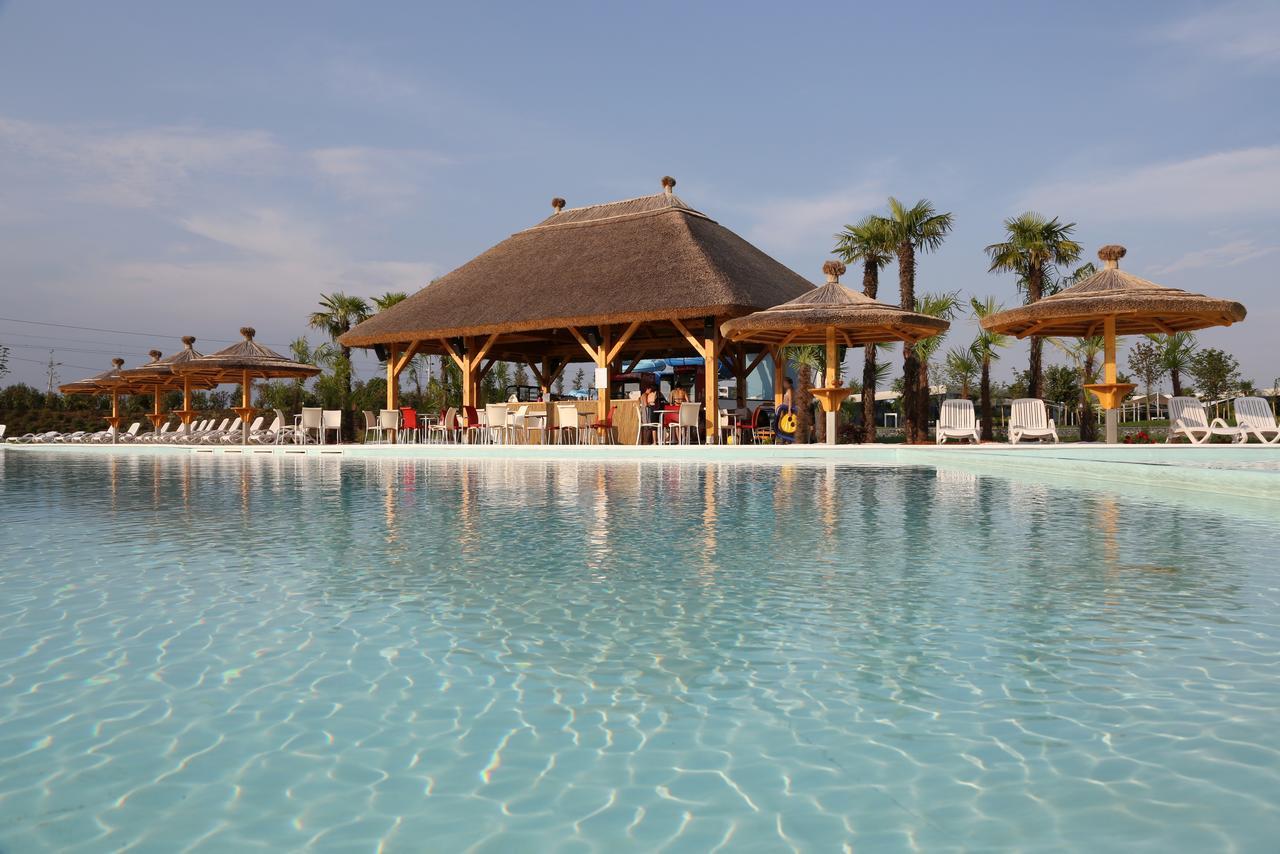 Mjus Resort & Thermal Park Kormend Exterior photo